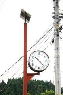 地域振興事務所前の時計.JPG
